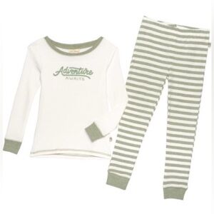 NWOT Rabbit + Bear Adventure Awaits Kids Pajama Set Sz 4T